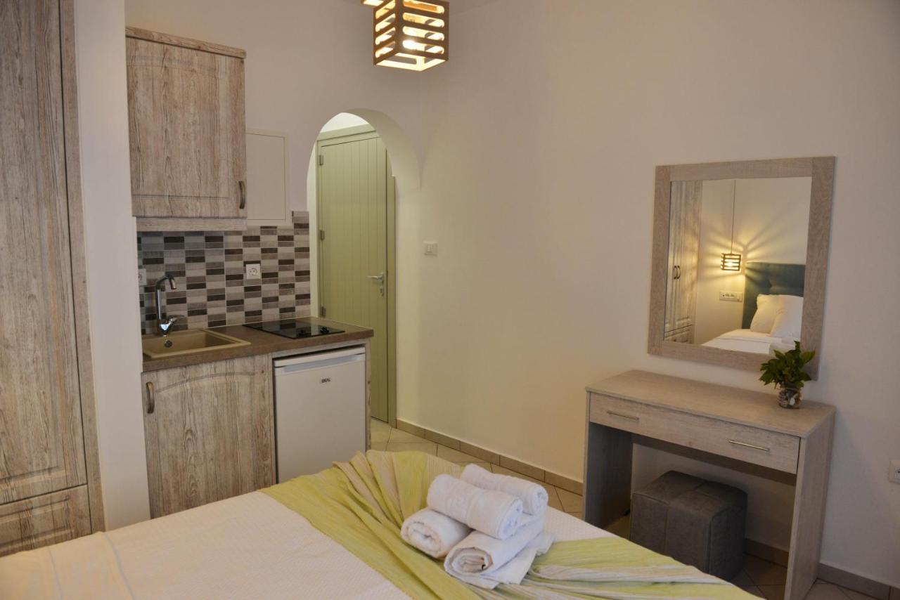 Delfinaki Boutique Apartments Lionas Beach ,Naxos Eksteriør bilde